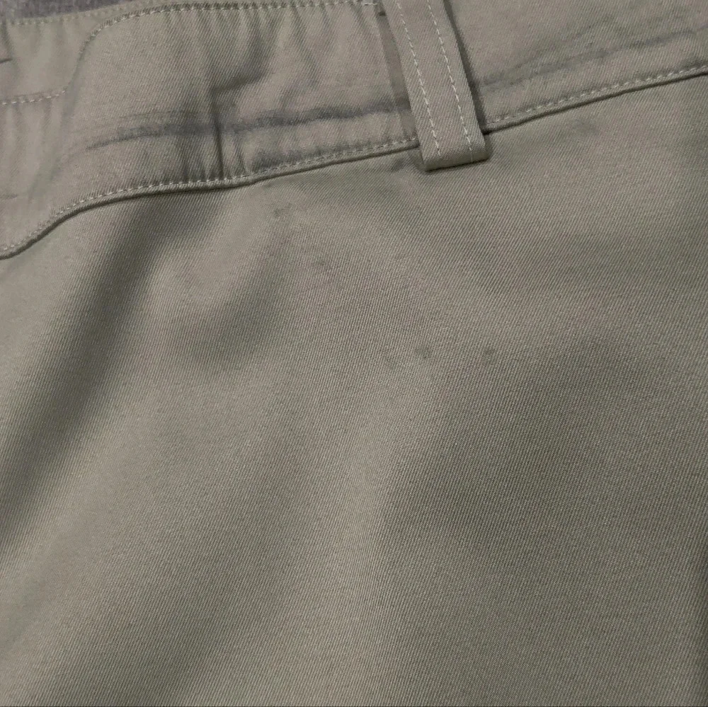 Nike Men's Golf Tour Performance Dri-Fit Tan Shorts